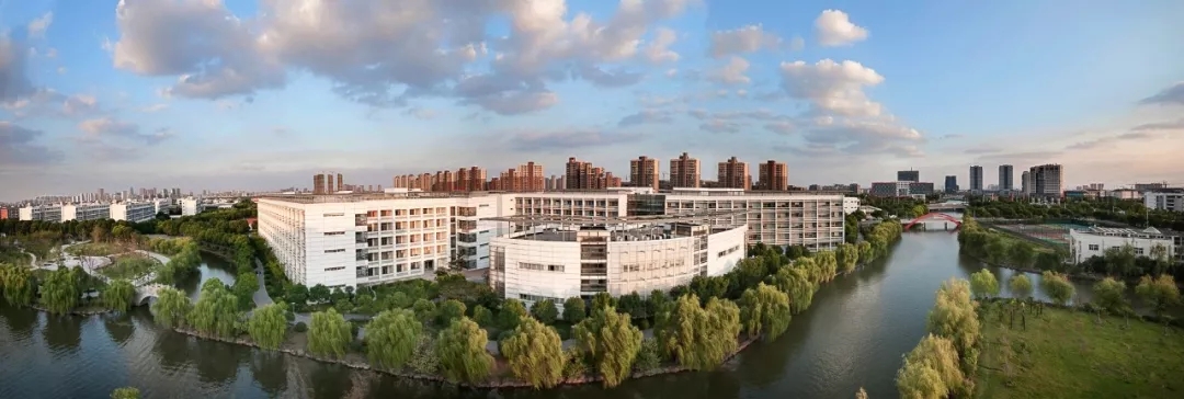 1561510774669701.jpg sz.webp.jpg