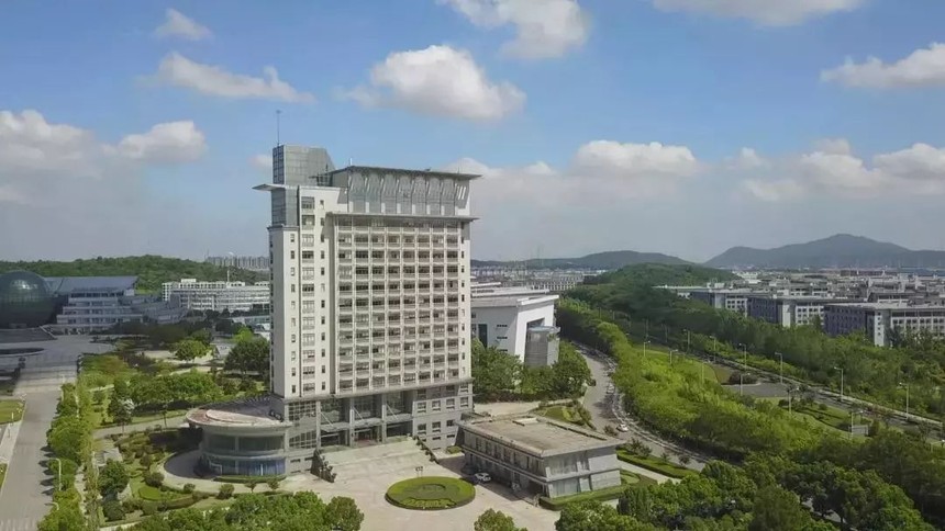 1636945765489600.jpg 1636945765489600.jpg