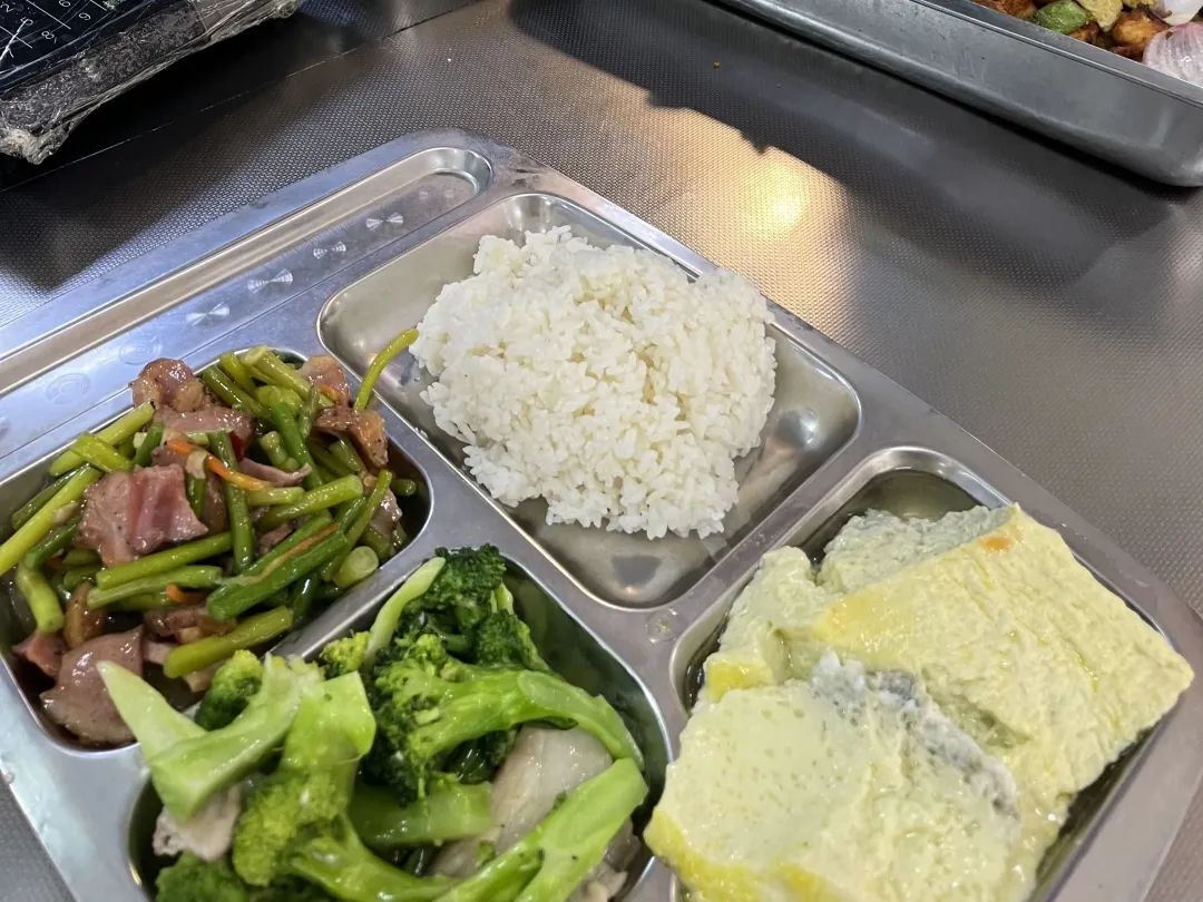 1688093644331798.jpg 1.1.jpg