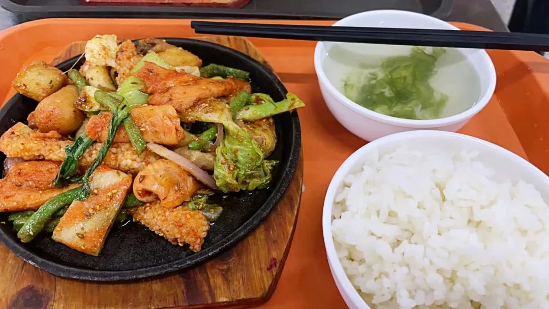 1688093798664537.jpg 4.jpg