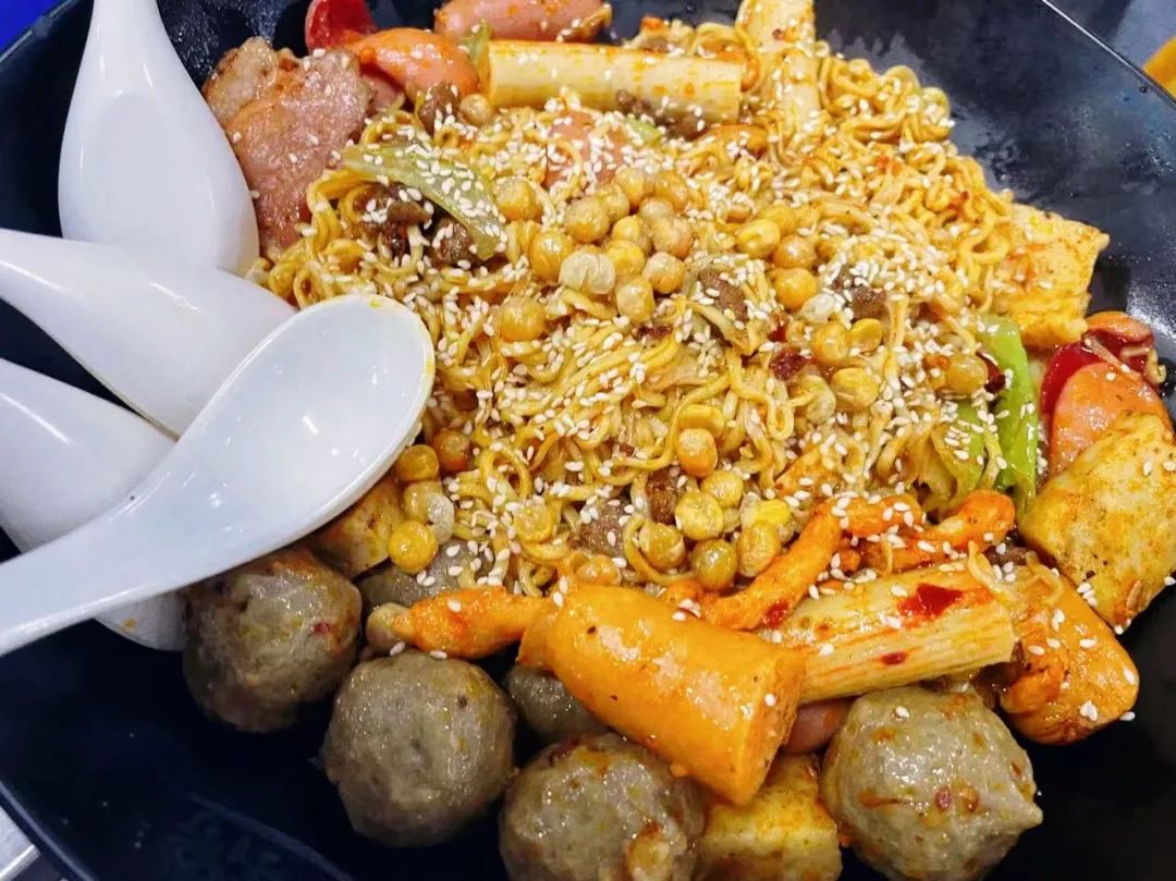 1688093811355045.jpg 4.2.jpg