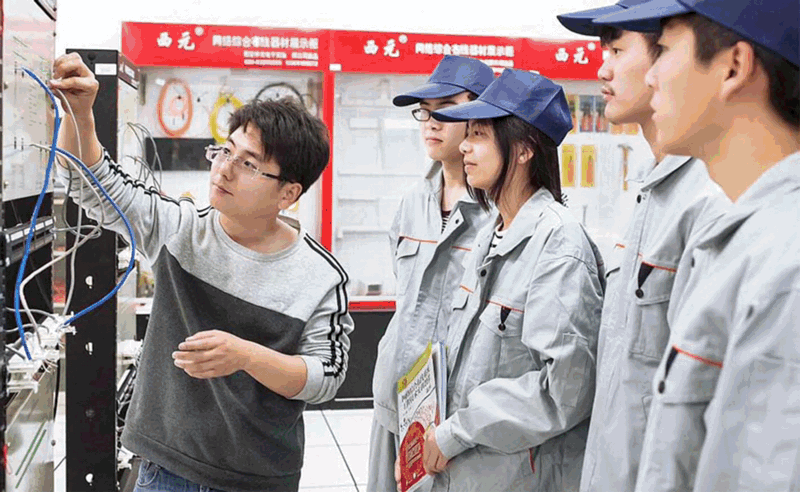 1709524848337197.gif 640.gif