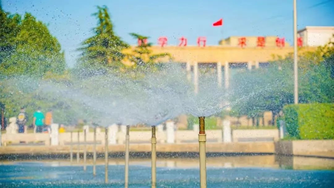 cn_mmbiz_jpg_grA7bnEQ4icoTIbcgxvLHNzv0DSJABtw6ibHvnOFudqgMcRxmf8VMyjaChxGXPNqSrQGTnx0swtDZxTtAyEQTpMQ_ (1).jpg