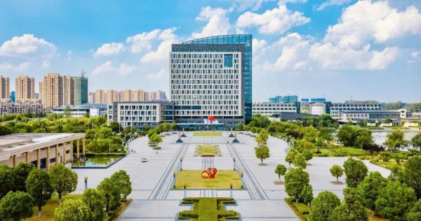 徐州工程學(xué)院113.webp_副本.jpg
