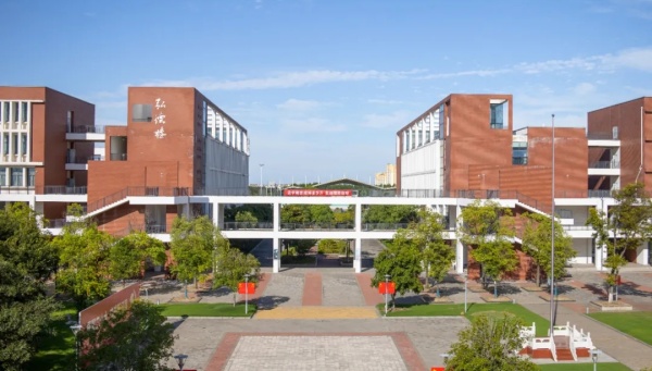 常州大學(xué)懷德學(xué)院3.webp_副本.jpg