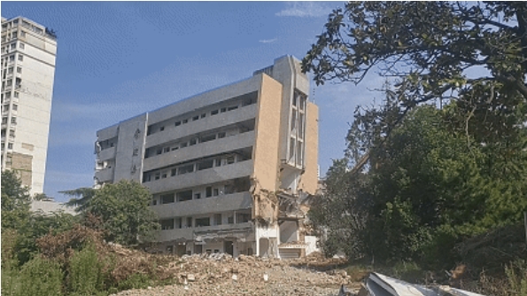 正式拆除！再見了，大學(xué)老校區(qū).png