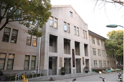 上財(cái)統(tǒng)計(jì)與數(shù)據(jù)科學(xué)學(xué)院2025級(jí)“統(tǒng)計(jì)學(xué)基地班” 校內(nèi)選拔公告.png