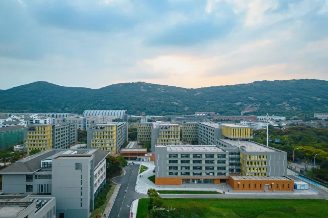 東南大學(xué)在無錫校區(qū)成立新學(xué)院！.png